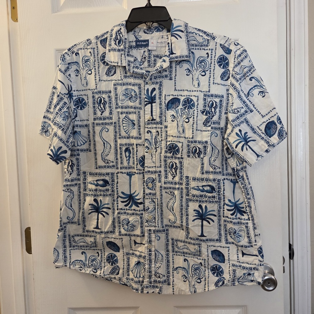Old Navy mens sz XL everyday shirt 100% cotton blue/white coastal vacation beach
